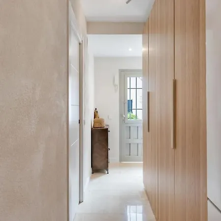 Stylish & Studio 5 Min Puerto Banus Marbella