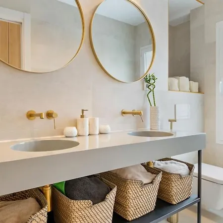 Stylish & Studio 5 Min Puerto Banus Marbella