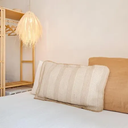 Stylish & Studio 5 Min Puerto Banus Apartment