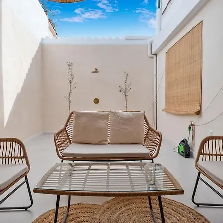 Apartment Stylish & Studio 5 Min Puerto Banus